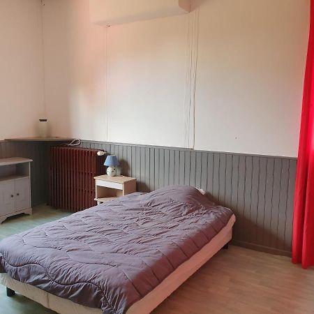 Camping Des 2 Rives- Chambres Etang-sur-Arroux Exteriör bild