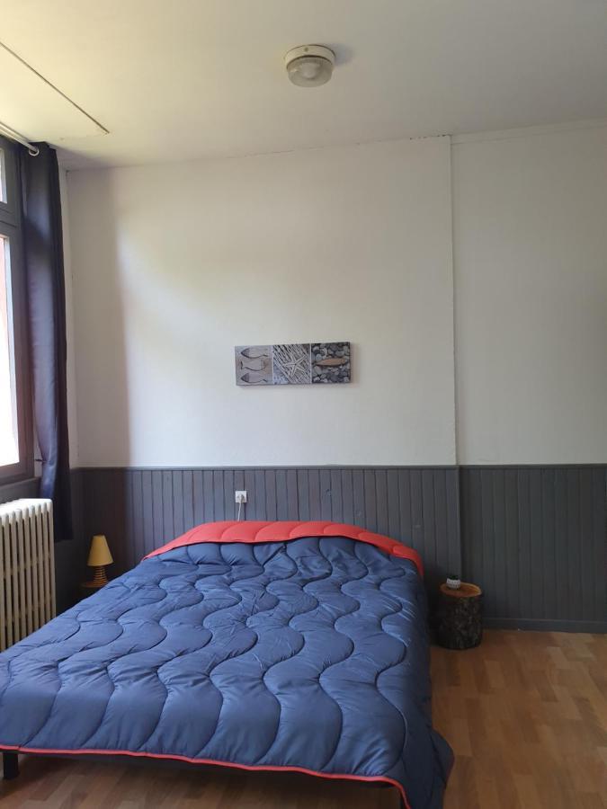 Camping Des 2 Rives- Chambres Etang-sur-Arroux Exteriör bild