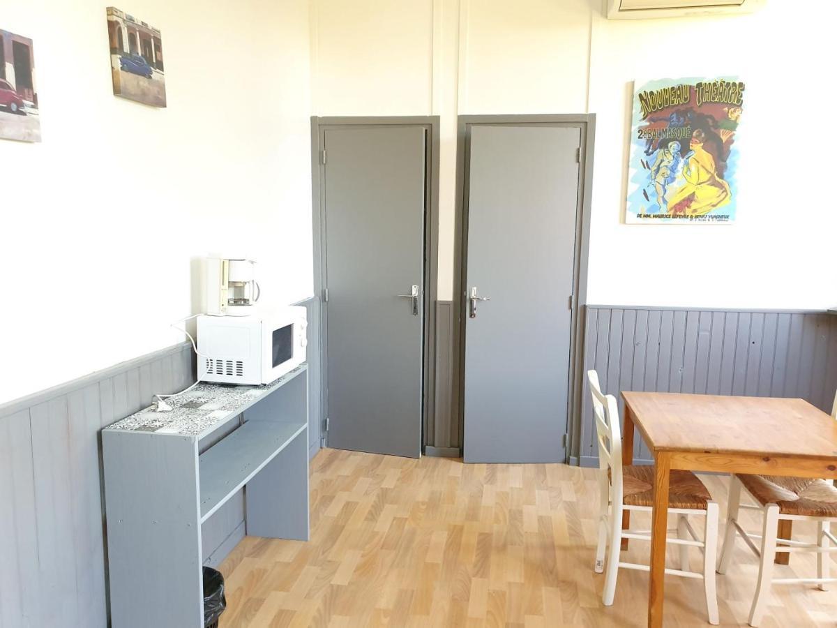 Camping Des 2 Rives- Chambres Etang-sur-Arroux Exteriör bild